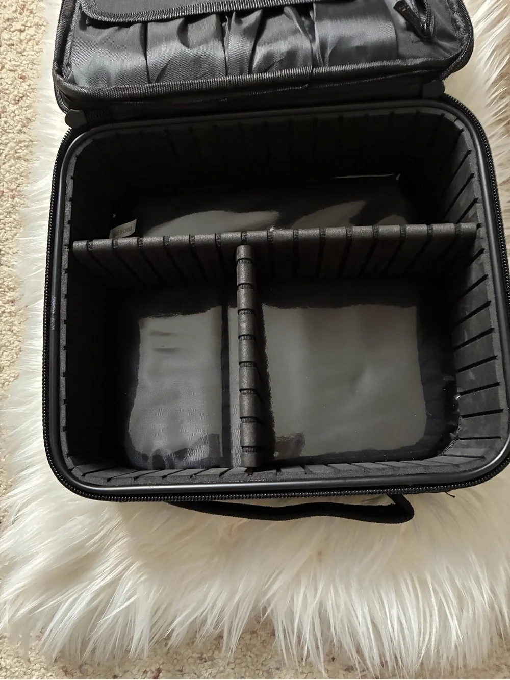 Relavel Black Travel Case with Gold Logo